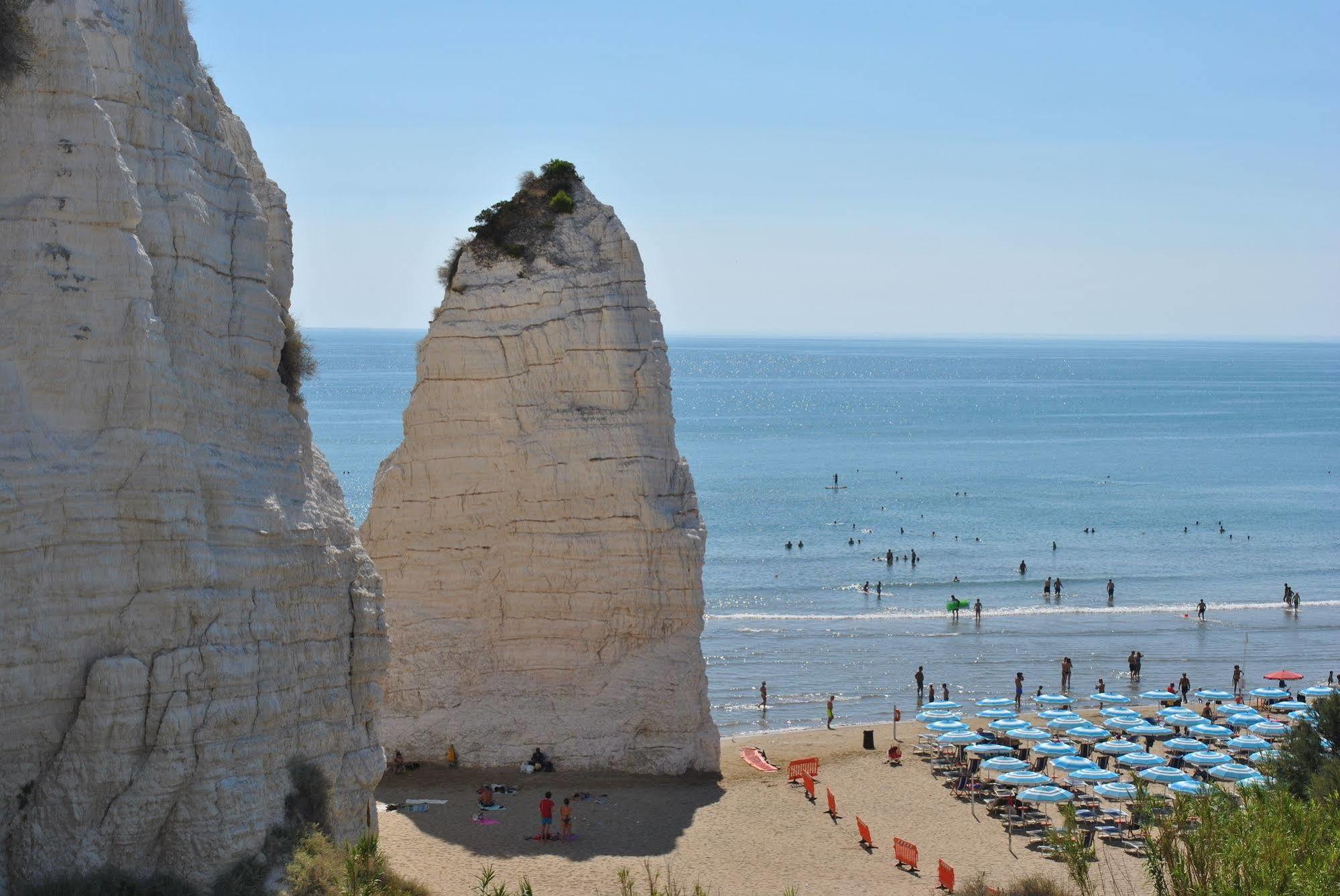 Hotel Falcone Vieste Kültér fotó